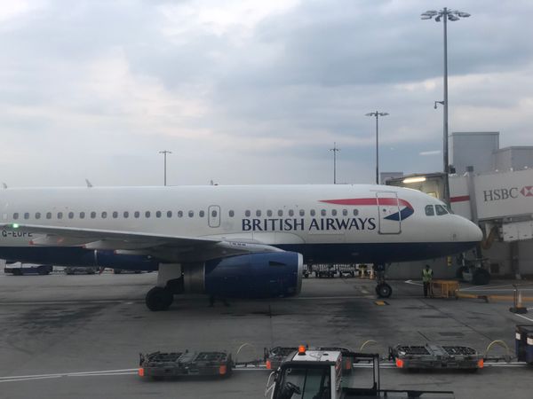 0.5 London to Dublin