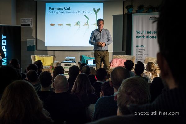 1603_HAM_betahaus_wtfftw_vertical_farming_dmzio_00499