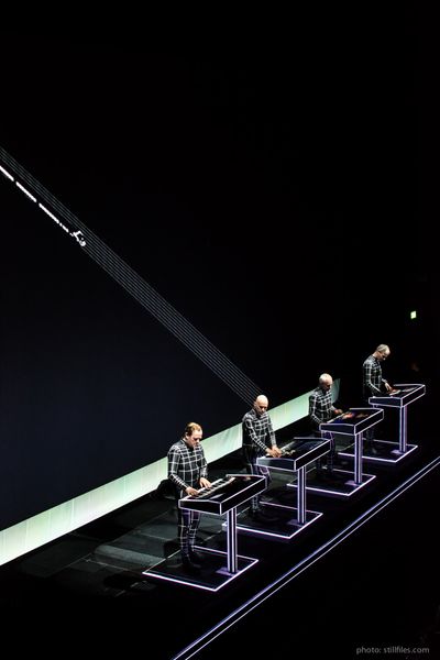 1409_KA_zkm_kraftwerk_dmzio_9174