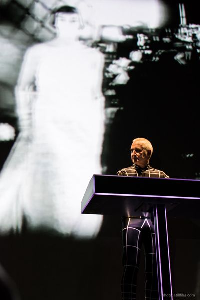 1409_KA_zkm_kraftwerk_dmzio_9048