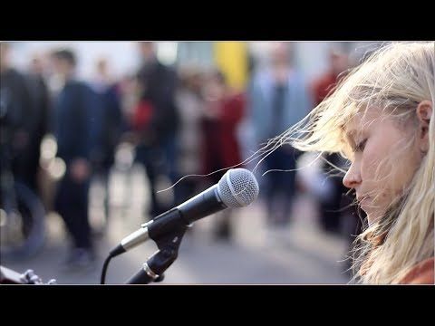 Alice Phoebe Lou - King of the Bongo - Manu Chao (Cover)