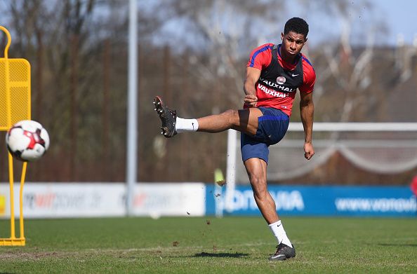 marcus-rashford-of-england-shoots-during-an-england-training-session-picture-id656849502