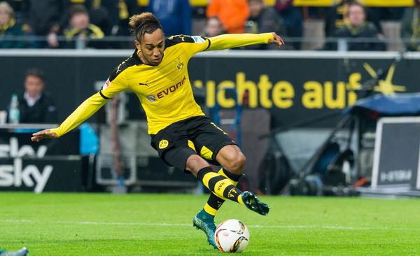 Aubameyang-Nike-Mercurial-Boots (6)