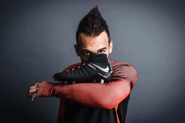 nike-hypervenom-3-strike-night