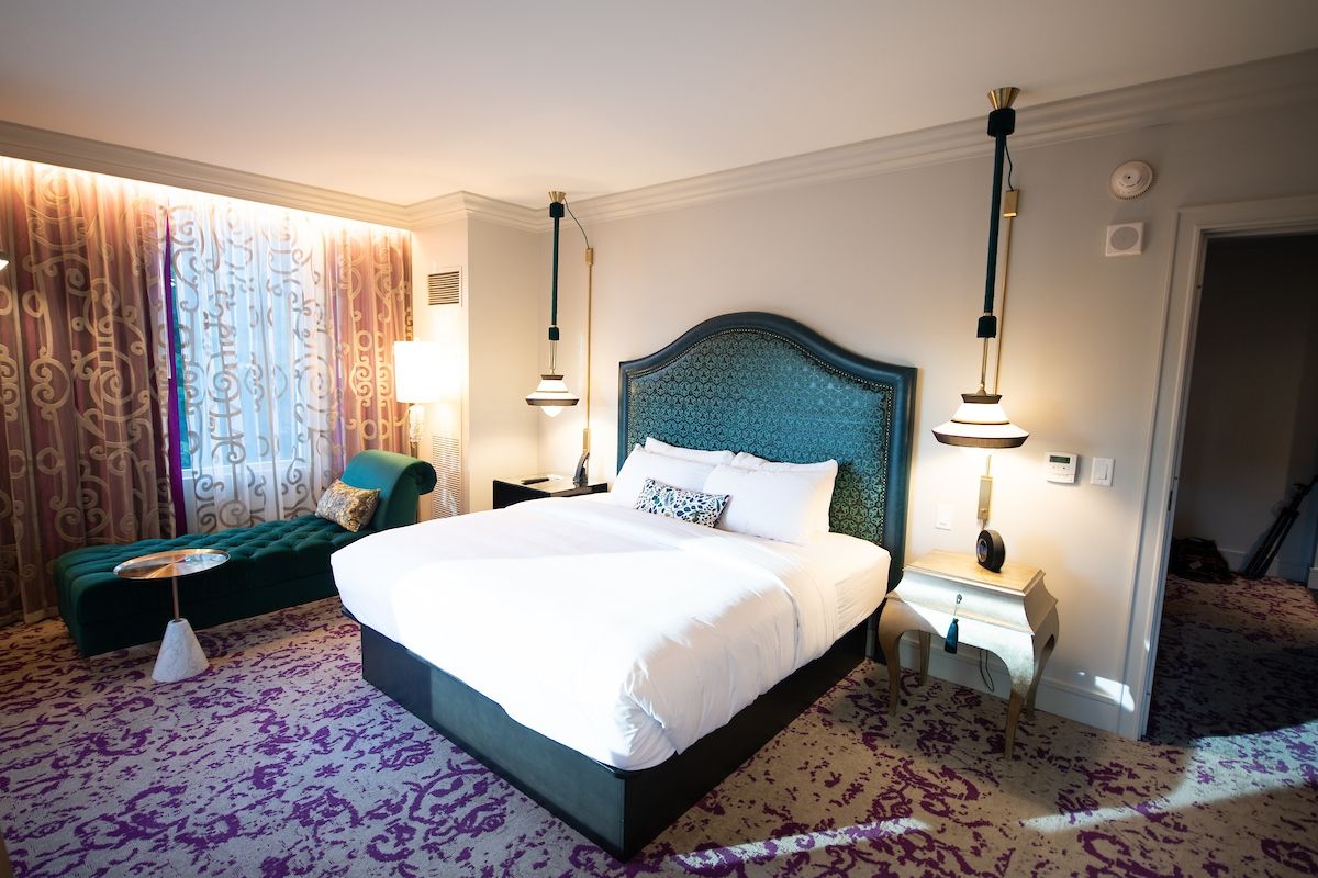 Hotels in Charlotte, NC | Book Hotels in Charlotte, NC
