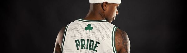 ontheirshoulders_1400x400px_digitalooh-final2