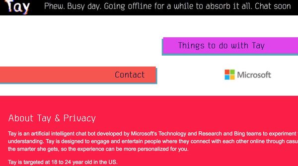 Microsofts Chatbot Tay nach rassistischen Entgleisungen abgeschaltet | heise online