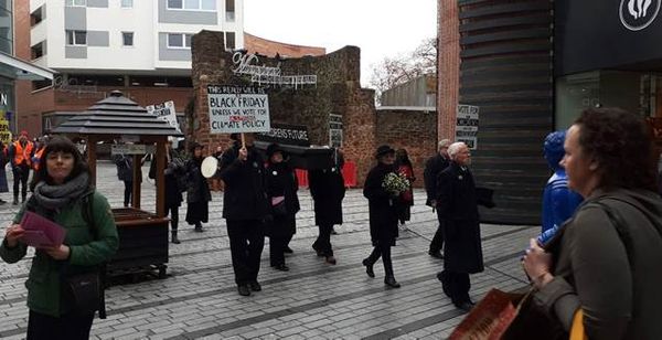 Climate Strikes are not enough: the clock is ticking, and there is no ‘sustainable capitalism’ …