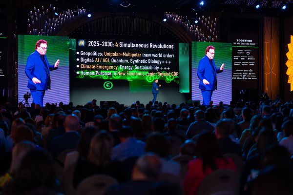 digital armenia onstage Gerd Leonhard PH3_ (317)