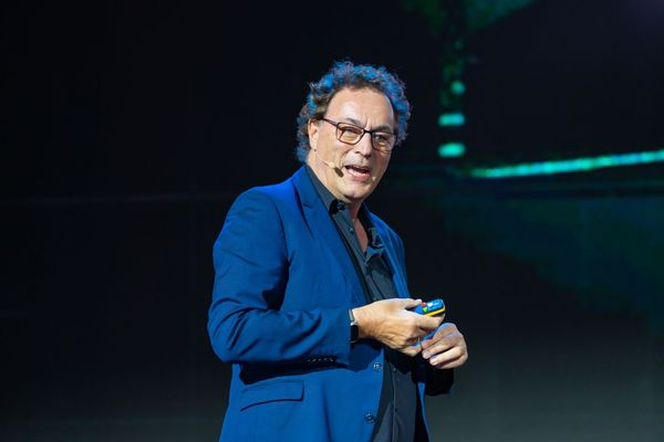 2025 Keynote Futurist Gerd Leonhard armenia PH2_ (247)