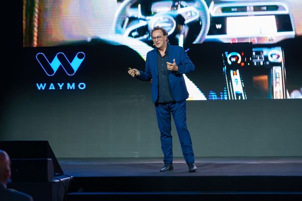 2025 Keynote Futurist Gerd Leonhard armenia PH2_ (258)