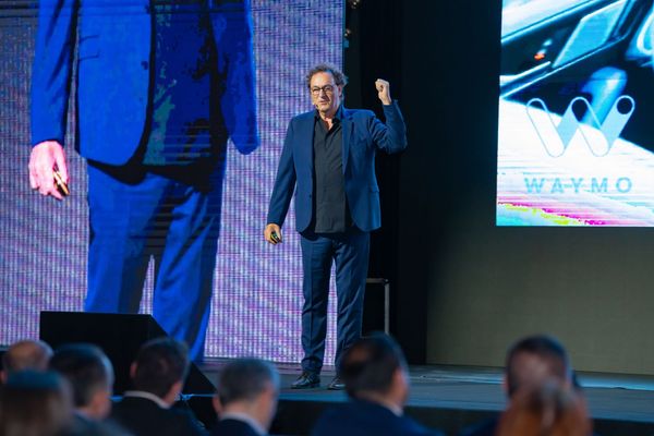 digital armenia onstage Gerd Leonhard PH2_ (262)