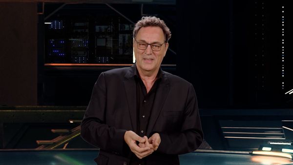 Look-Up-Now-Gerd Leonhard-Futurist-2023-04