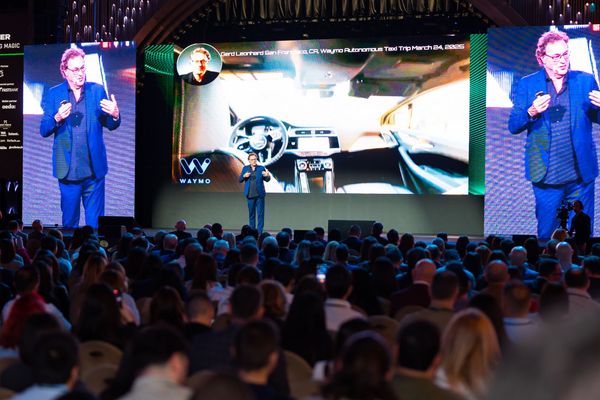 digital armenia onstage Gerd Leonhard PH3_ (304)