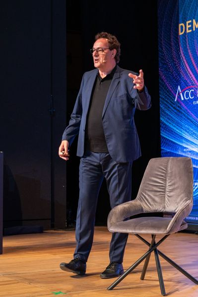 athens nomiki keynote and panel july 2025 gerd leonhard388