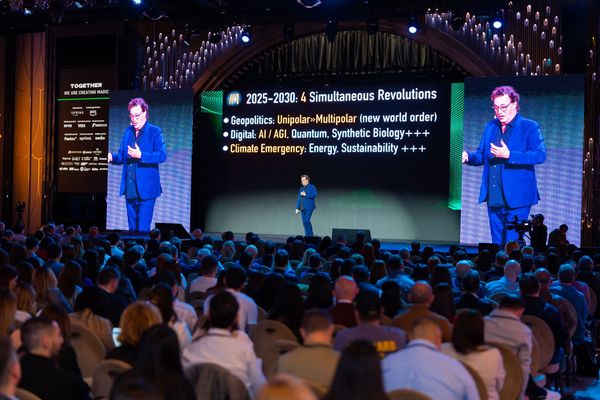 digital armenia onstage Gerd Leonhard PH3_ (312)