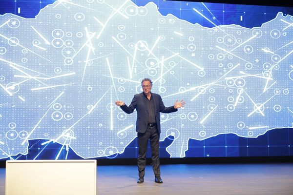 gerd speaks gerd leonhard futurist keynote speakerBC0A7830 SABİHA SUNAR