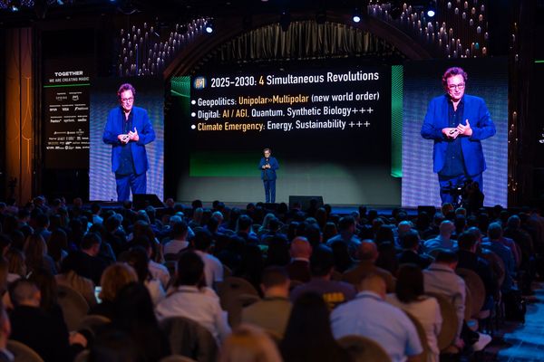 digital armenia onstage Gerd Leonhard PH3_ (311)