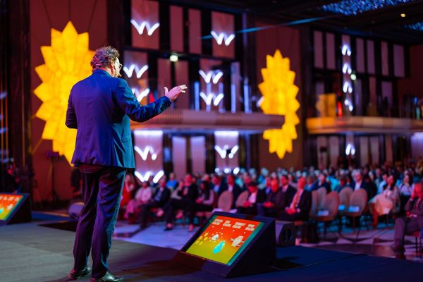 2025 Keynote Futurist Gerd Leonhard armenia PH3_ (320)