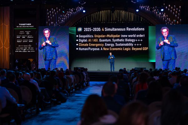 digital armenia onstage Gerd Leonhard PH3_ (315)