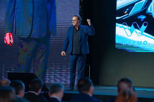 digital armenia onstage Gerd Leonhard PH2_ (263)