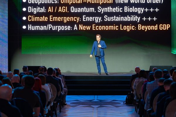 digital armenia onstage Gerd Leonhard PH2_ (276)