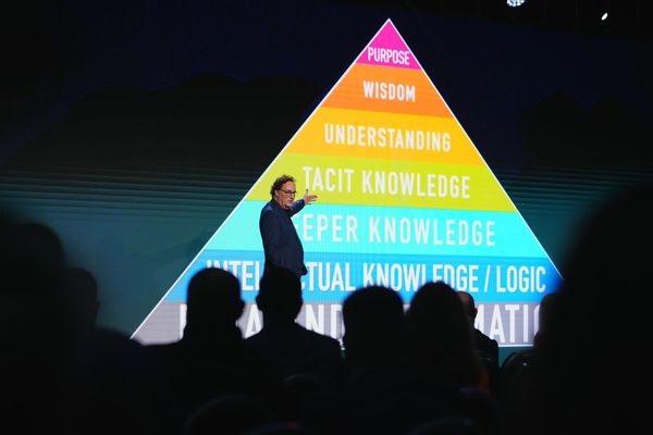 A7403288gerd leonhard keynote sofia nov 6 2025