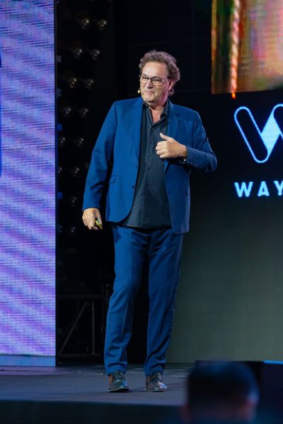 digital armenia onstage Gerd Leonhard PH2_ (259)