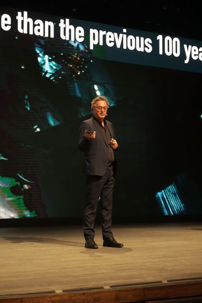 gerd speaks gerd leonhard futurist keynote speakerBC0A7814 SABİHA SUNAR