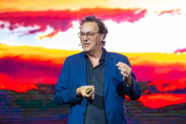 digital armenia onstage Gerd Leonhard PH2_ (255)