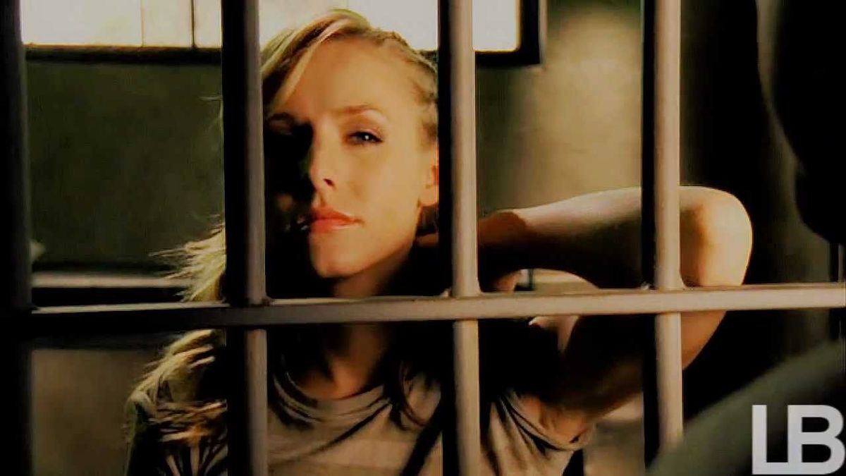 Veronica Mars; That Girl's A Genius - YouTube