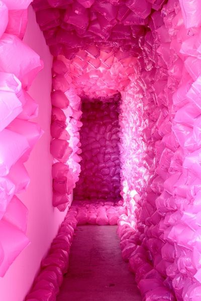 Maren Hassinger’s Poetic Gestures for Dealing with the Painful Past and Present