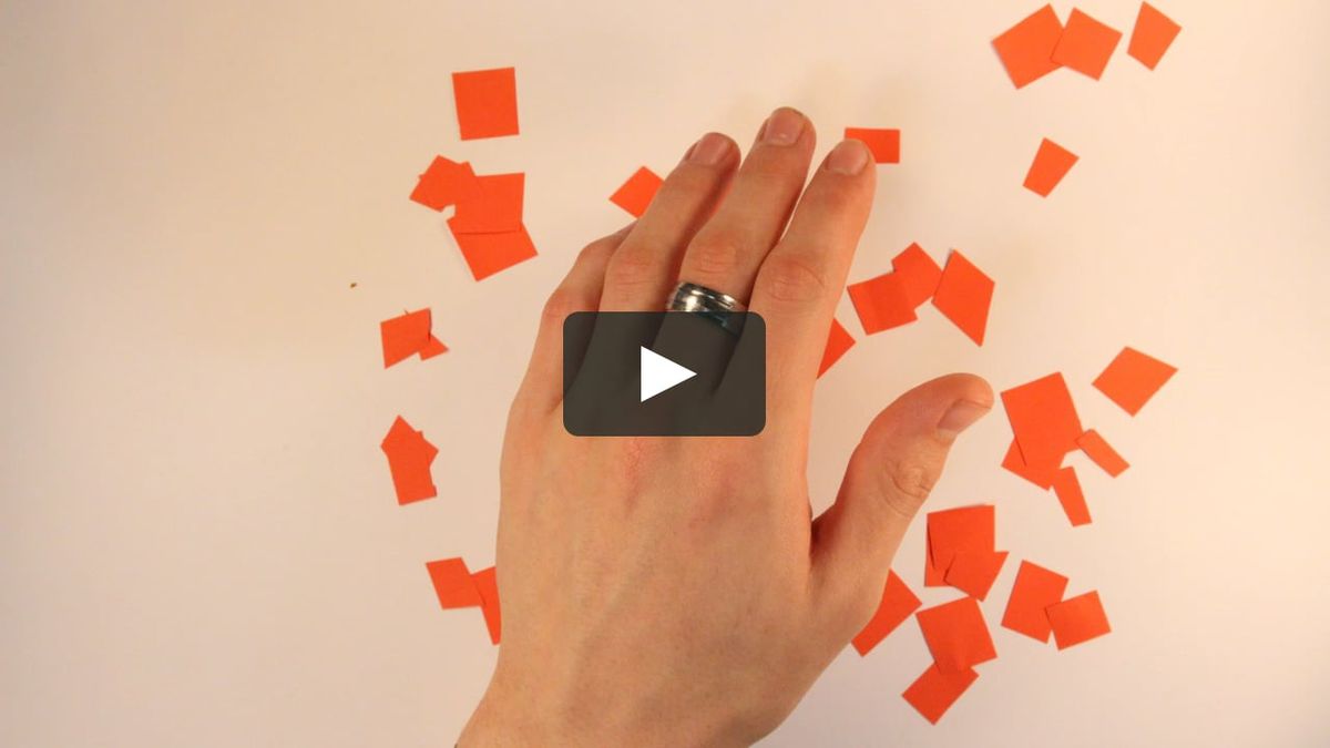 MOVING TITLES 1 - STOP MOTION on Vimeo