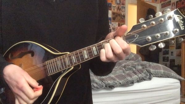 Miles Hammond - E chord