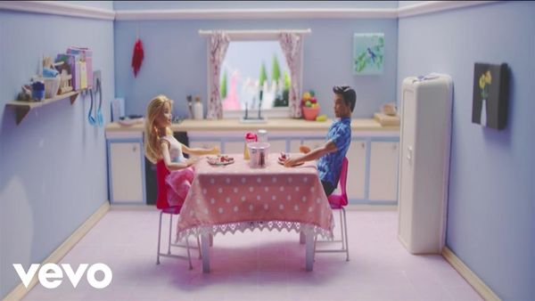 dodie - Intertwined - YouTube