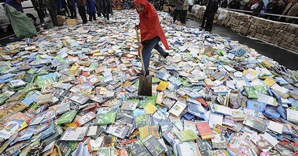 In Defense of the Poor Image - Journal #10