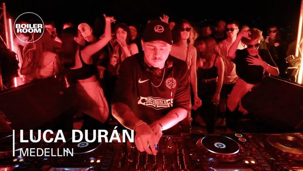 Luca Durán | Boiler Room Medellín: TraTraTrax - YouTube