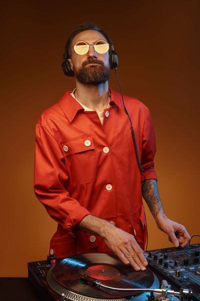 shutterstock_1351308146