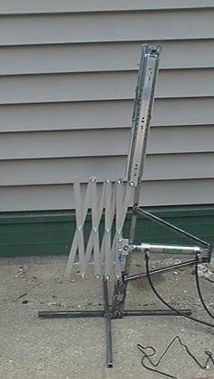 How to build a light scissor extender rig | FrightProps Support & Training Center