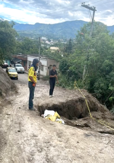 PUE052 - Infraestructura Vial en Paso Malo, Villeta Cundinamarca: Un Análisis Sociocultural y Econ…