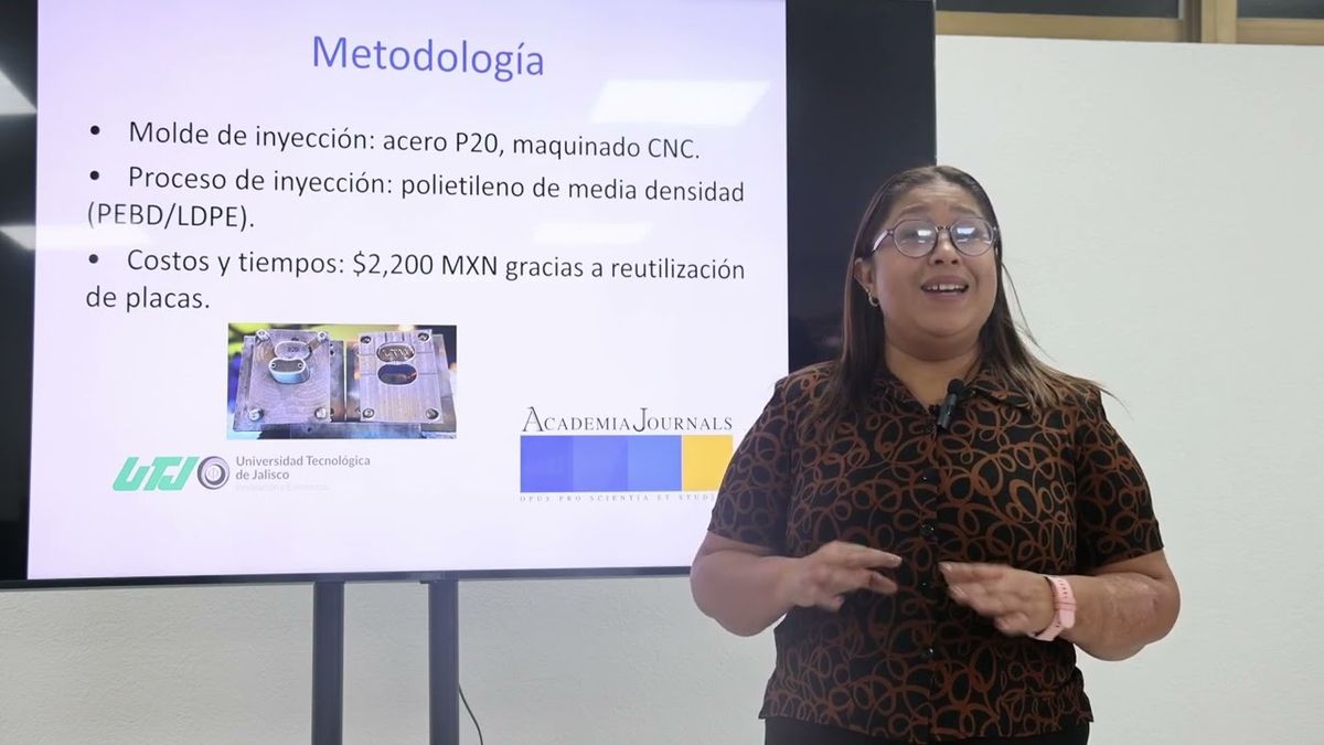 MED029 - Diseño y Fabricación de un Contenedor Portátil para Residuos de Colillas de Cigarro com…