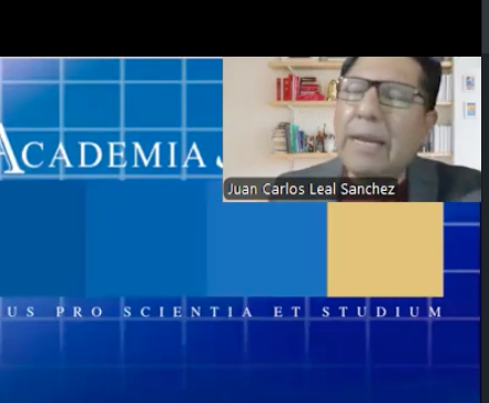 PUE029 - Modelo matemático para la transformación y proyección de figuras bidimensionales en ent…