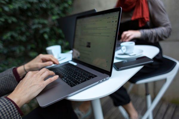 Aulas virtuales y contenidos personalizados: así será la universidad en unos años | Educación O…