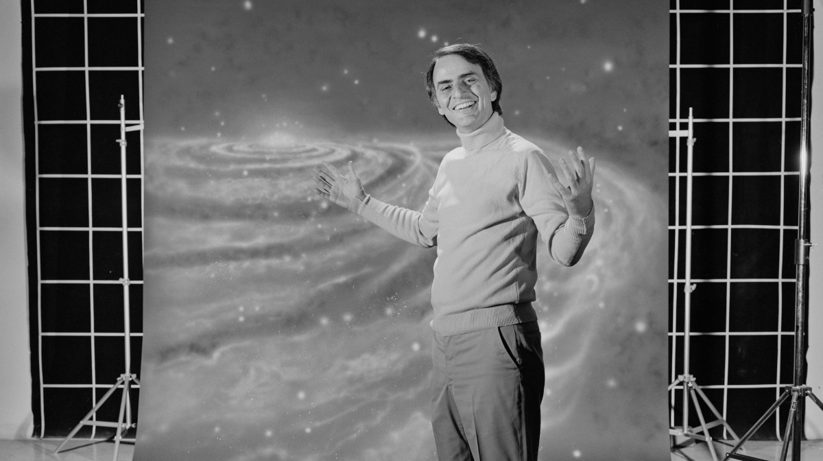 Carl Sagan: El científico que revolucionó la ciencia moderna