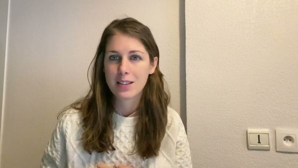 Silvia Giordano - intro 'Fresh oranges into the ocean'