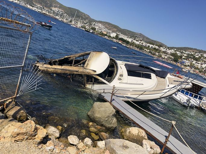 Déchets Des Bateaux De Plaisance : Un Décret Précise Les Modalités De Mise En œuvre De L’ob…