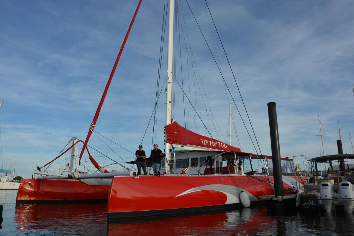 Arcachon : le « Tip Top Two » est « le seul bateau 100 % écolo »