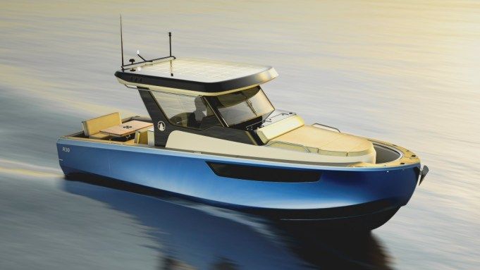 This new 30-foot Electric Boat has all the Features of a Motoryacht – Robb Report