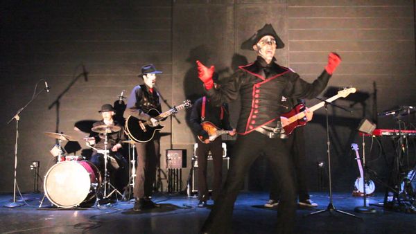 Steam Powered Giraffe - Captain Albert Alexander