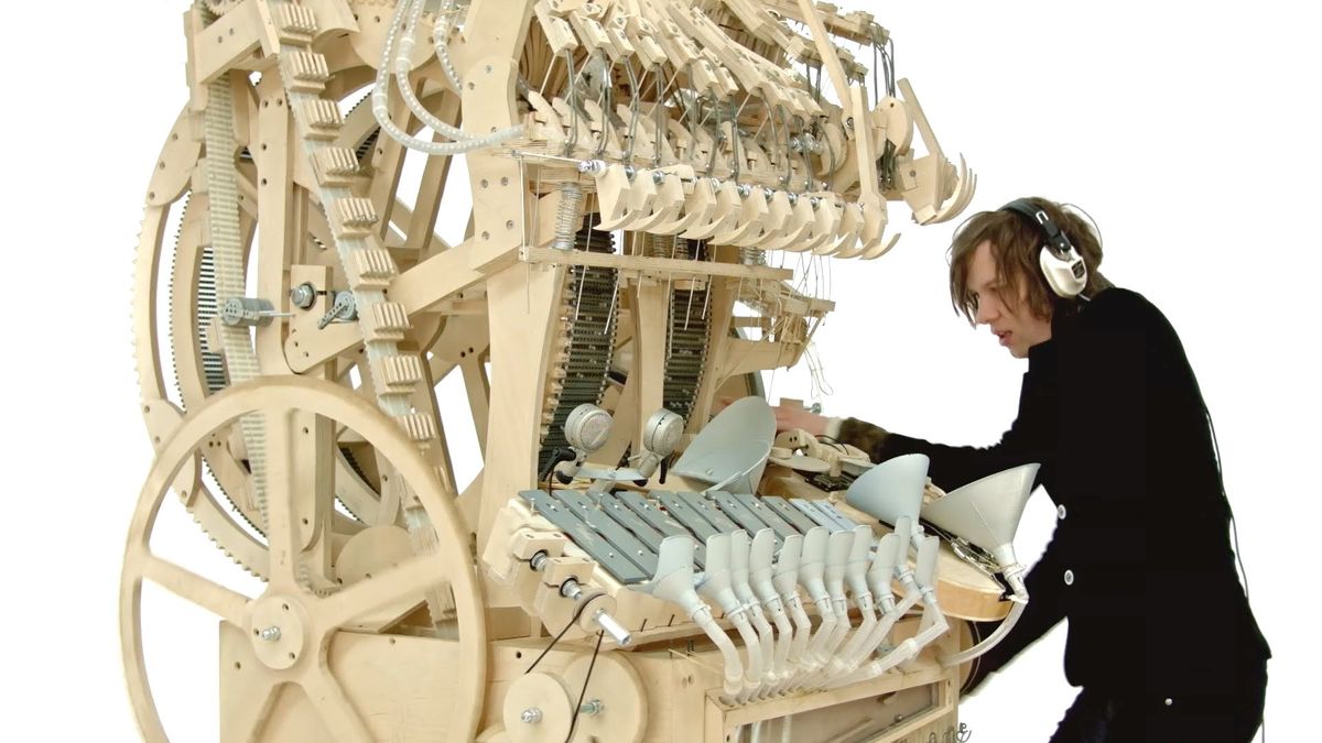 (33) Wintergatan - Marble Machine (music instrument using 2000 marbles) - YouTube